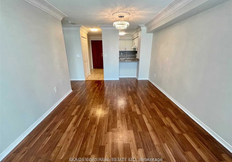 8-pemberton-avenue-north-york-ontario-c12107427
