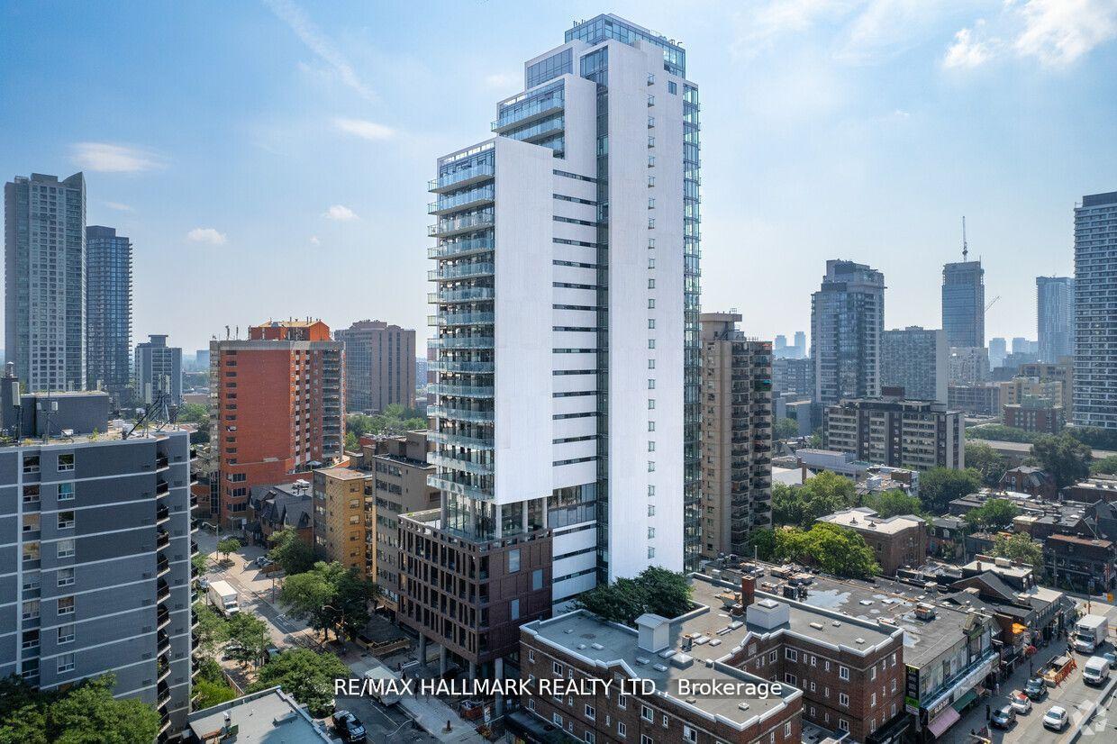 81-wellesley-street-e-toronto-ontario-c12107937