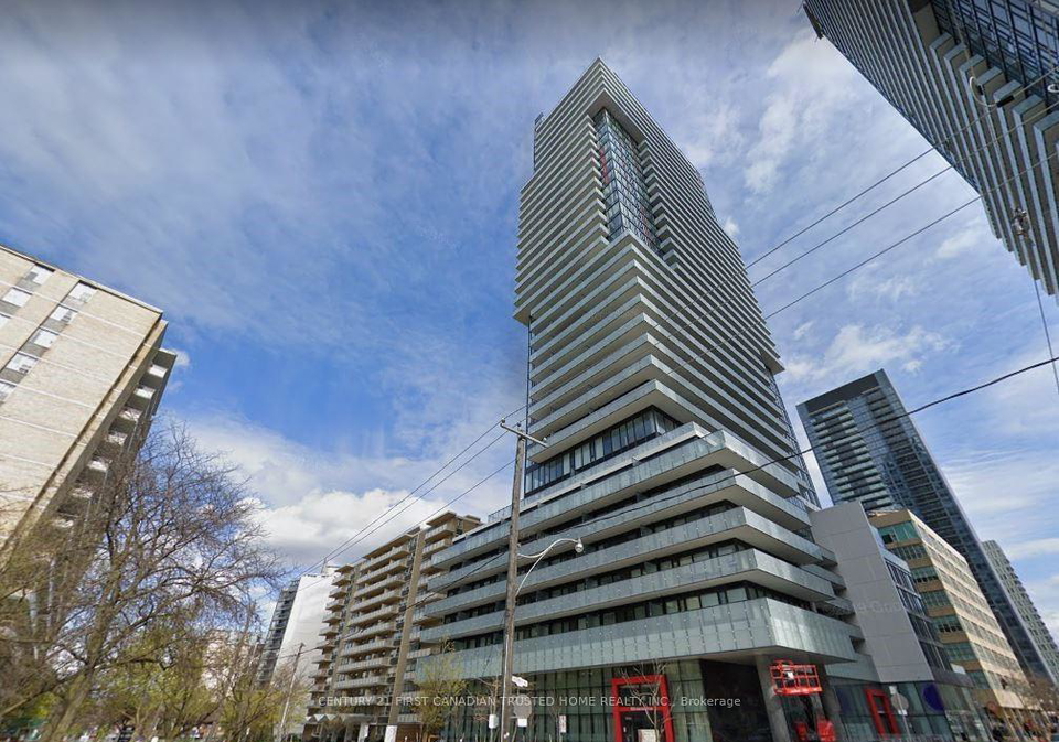185-roehampton-avenue-toronto-ontario-c12109971