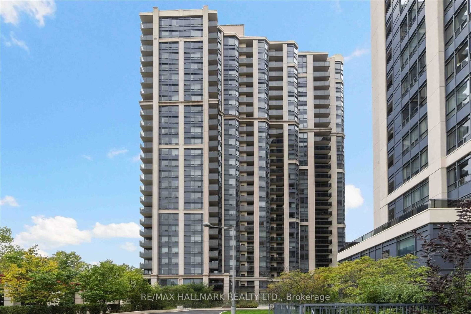 153-beecroft-road-toronto-ontario-c12110046