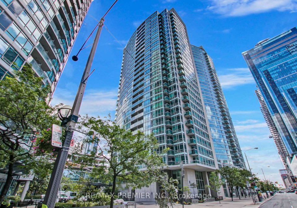 381-front-street-w-toronto-ontario-c12111048