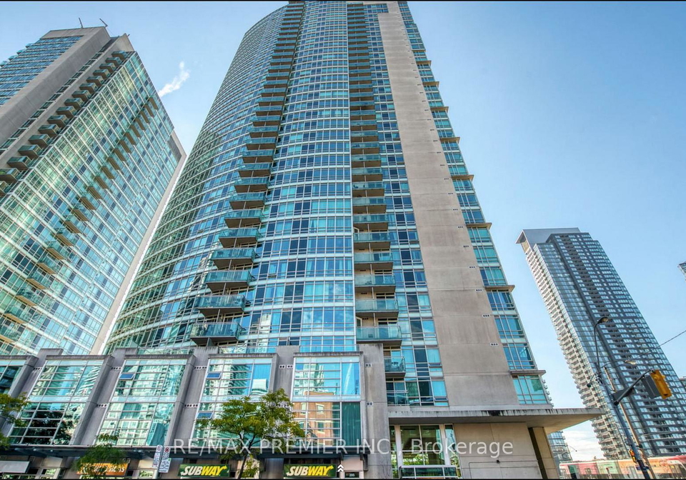 381-front-street-w-toronto-ontario-c12111048