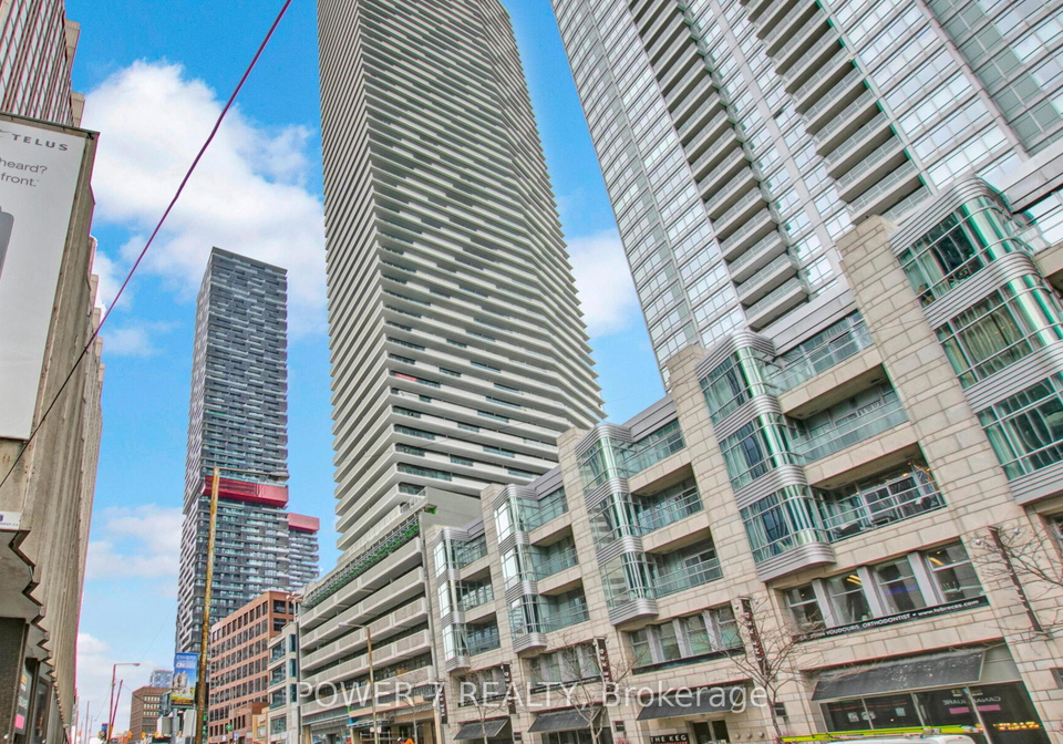 2221-yonge-street-toronto-ontario-c12111271