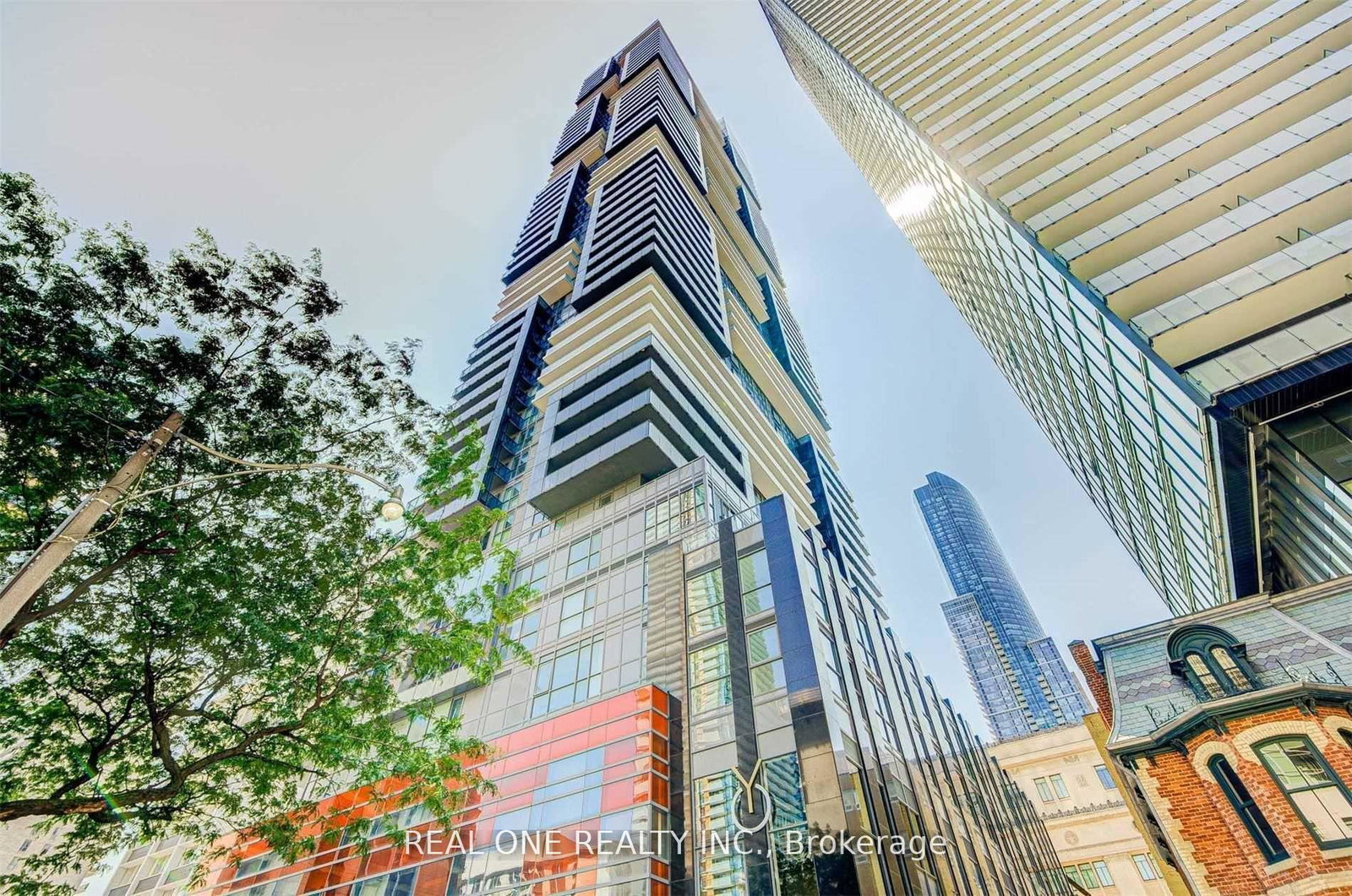 7-grenville-street-toronto-ontario-c12111783