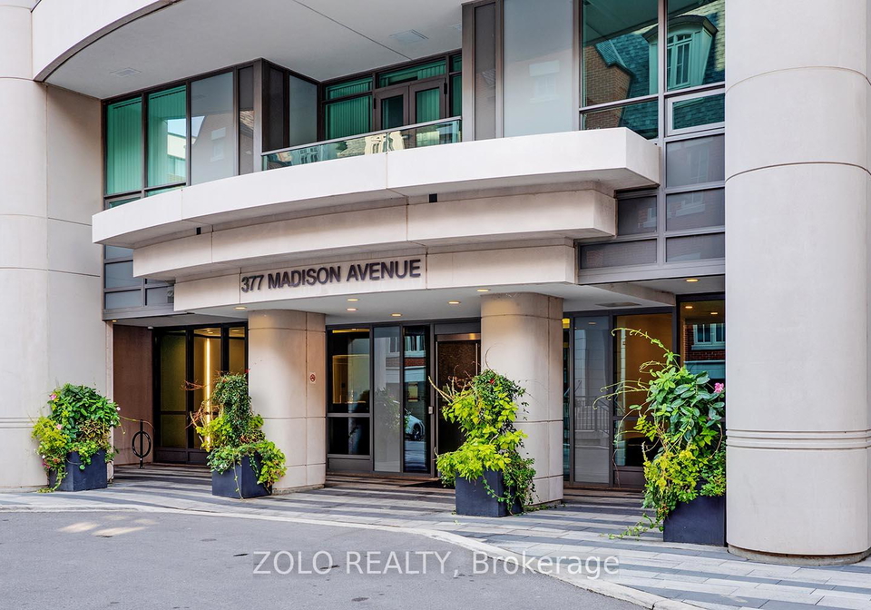 377-madison-avenue-n-toronto-ontario-c12112527