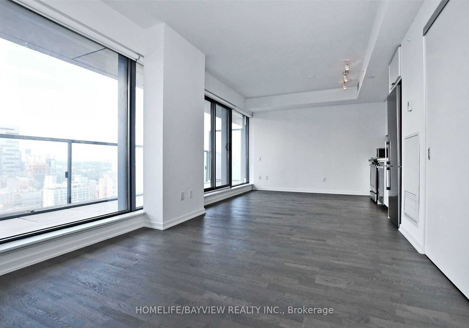 60-colborne-street-e-toronto-ontario-c12114782