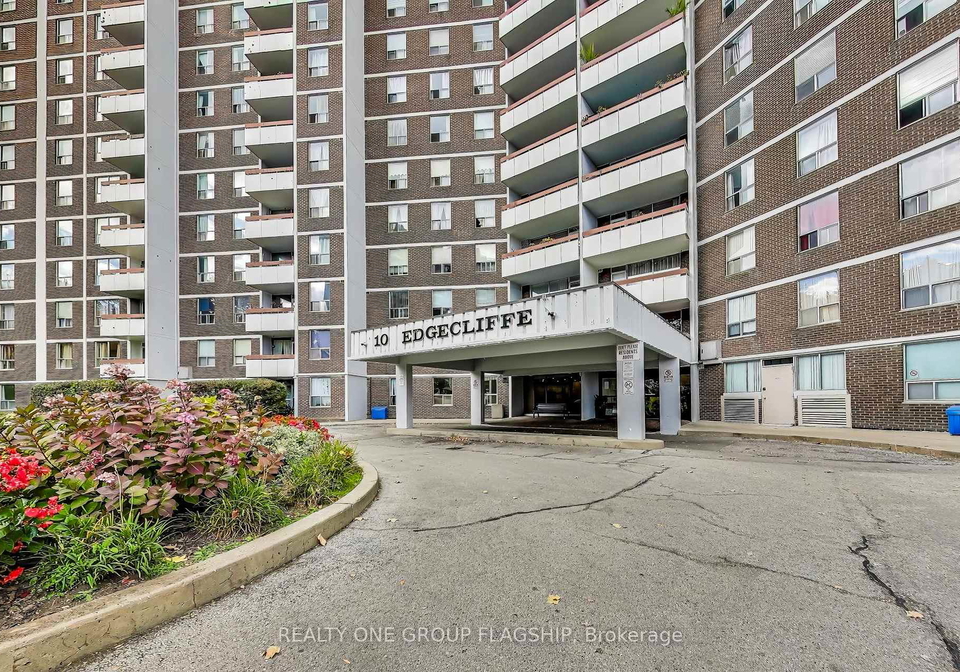 10-edgecliff-golfway-east-york-ontario-c12117623