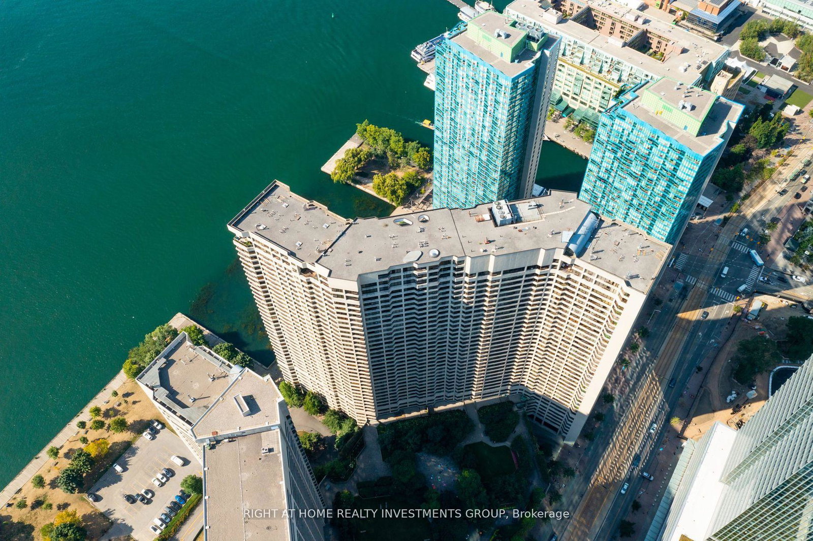 65-harbour-square-toronto-ontario-c12118319