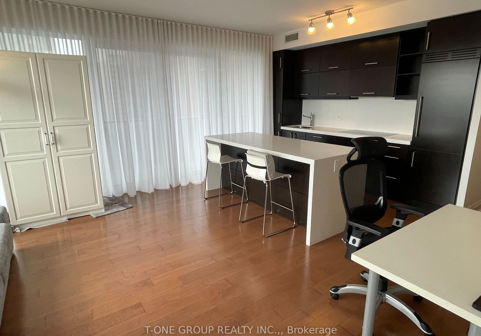 65-st-mary-street-toronto-ontario-c12118482
