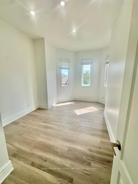 206-carlton-street-toronto-ontario-c12119010