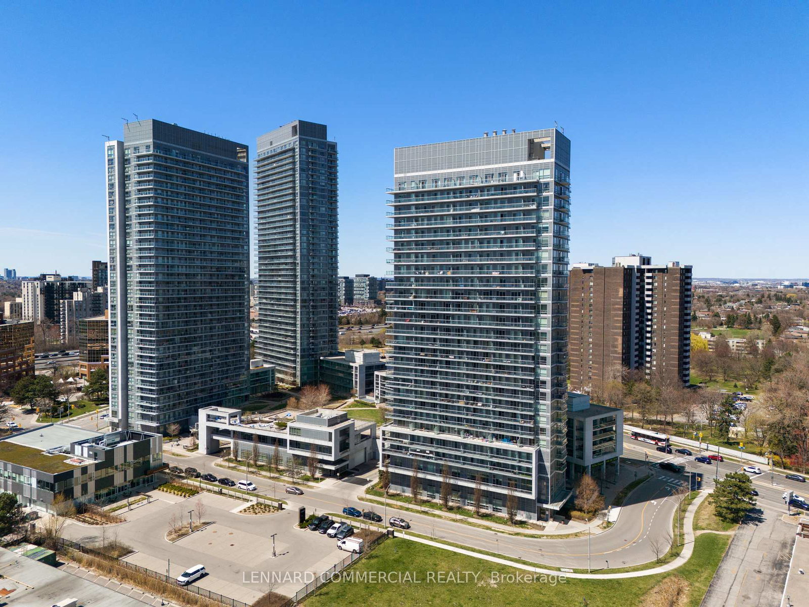30-herons-hill-way-north-york-ontario-c12120383