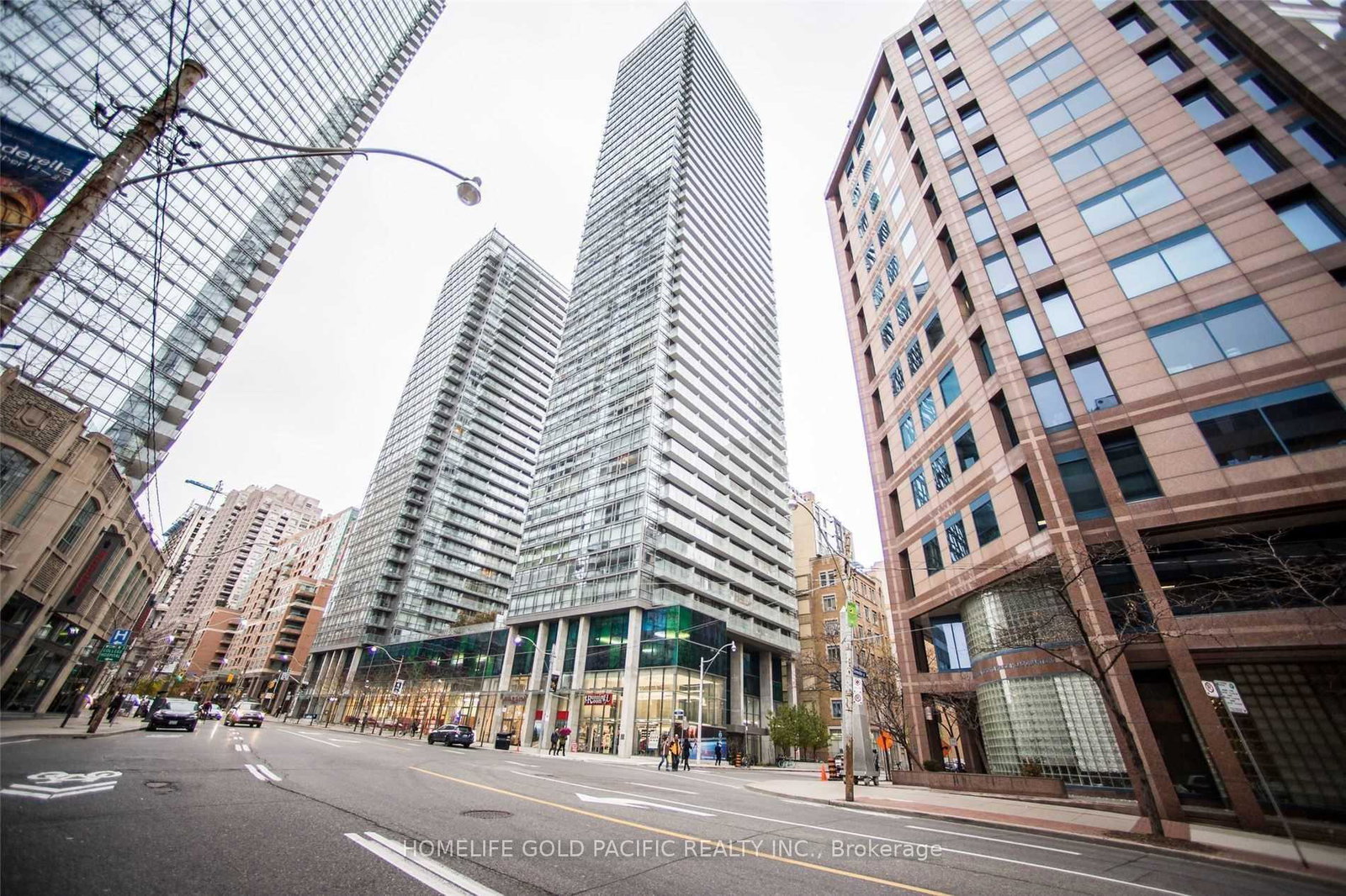 37-grosvenor-street-toronto-ontario-c12120877