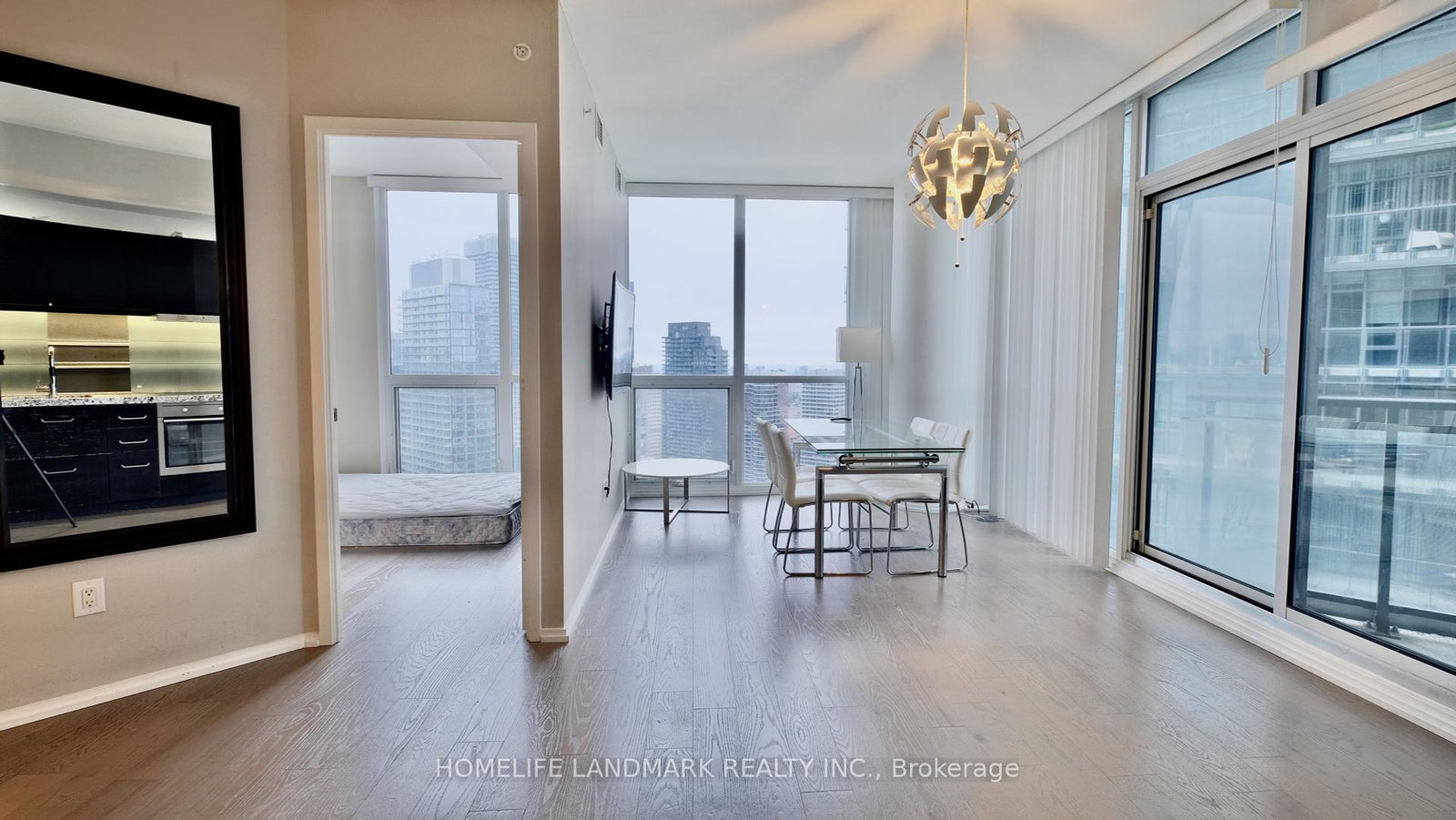 45-charles-street-e-toronto-ontario-c12121673