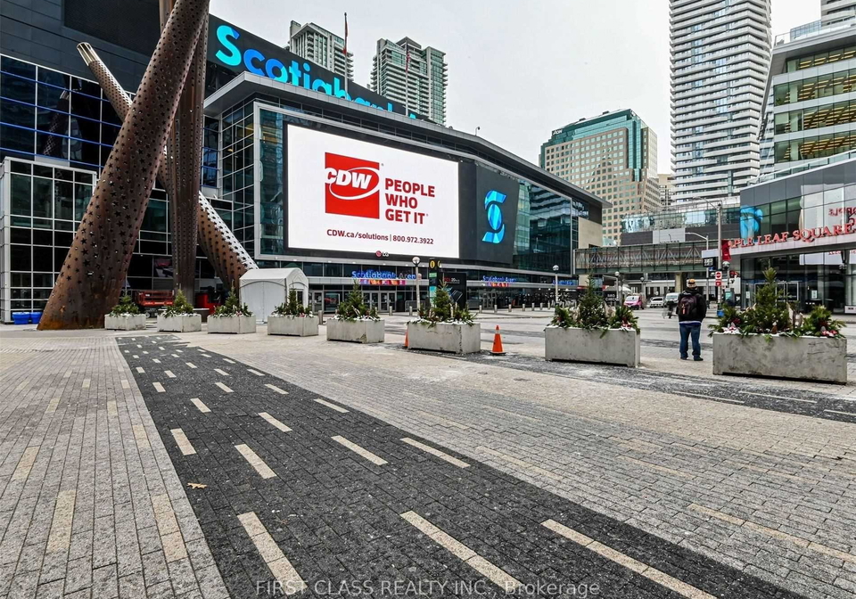 65-bremner-boulevard-toronto-ontario-c12121759