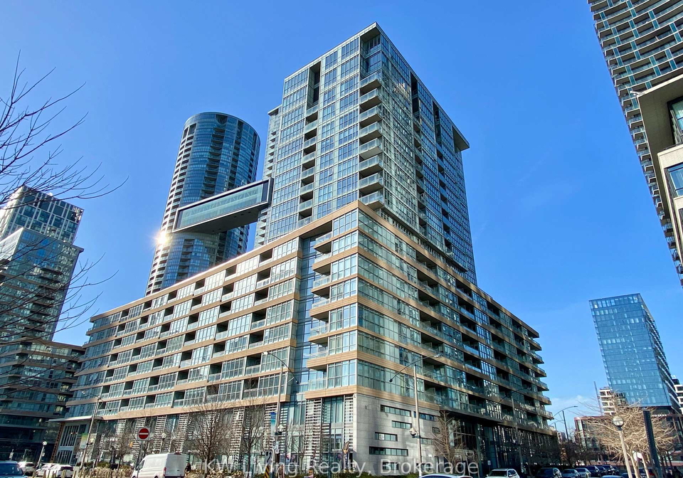 10-capreol-court-toronto-ontario-c12123042
