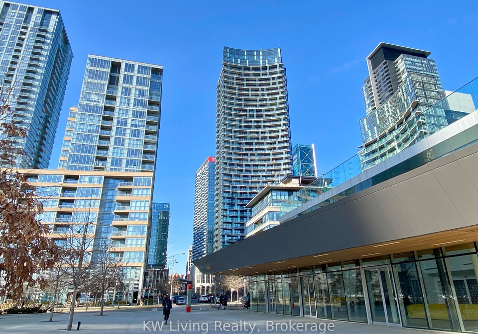 10-capreol-court-toronto-ontario-c12123042