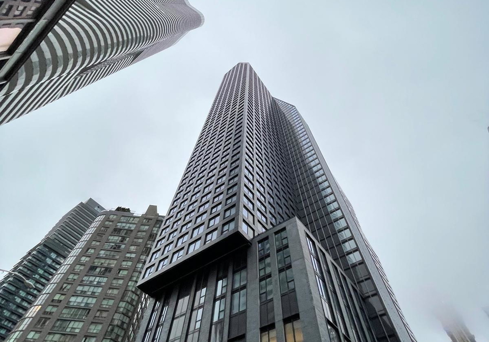 8-wellesley-street-w-toronto-ontario-c12123139