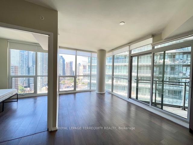 45-charles-street-e-toronto-ontario-c12123738