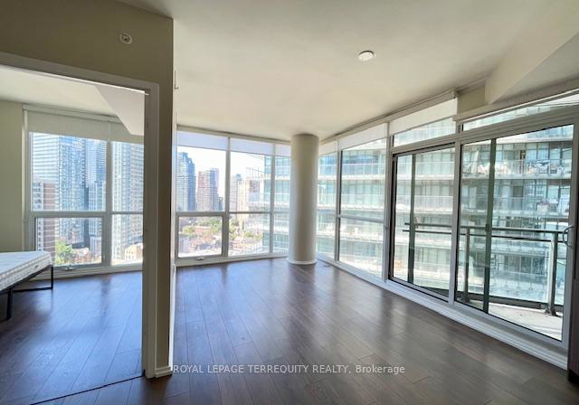 45-charles-street-e-toronto-ontario-c12123738