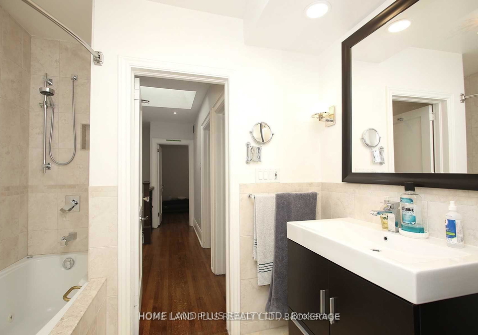 340-brookdale-avenue-toronto-ontario-c12123935