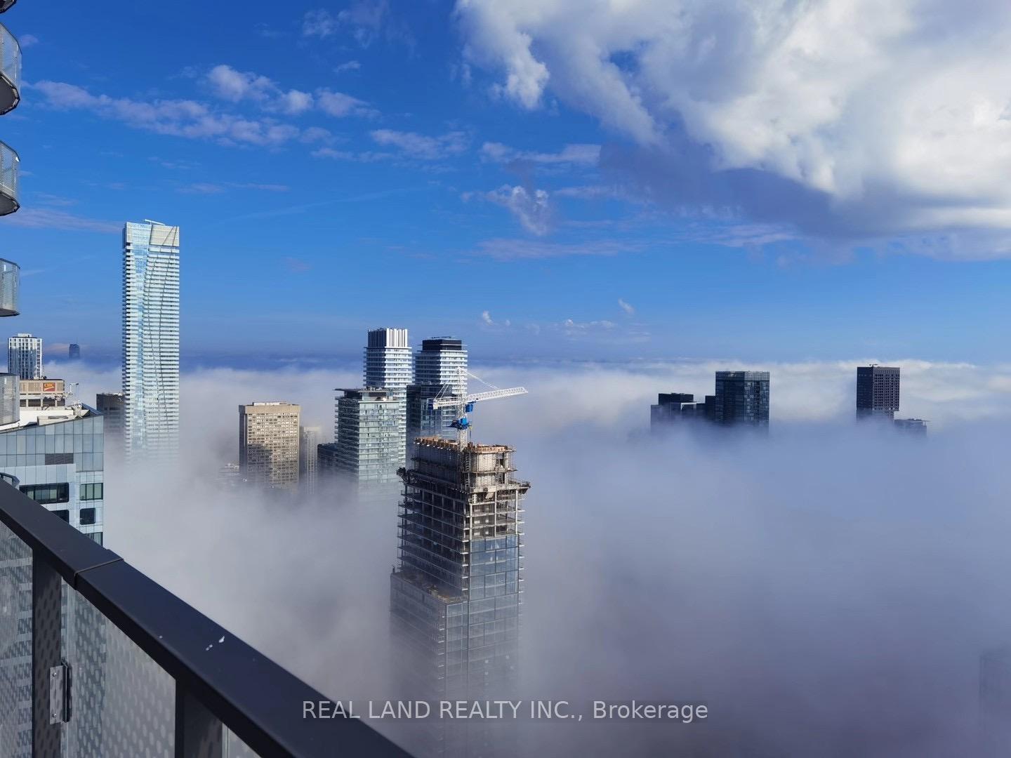 11-wellesley-street-w-toronto-ontario-c12124944