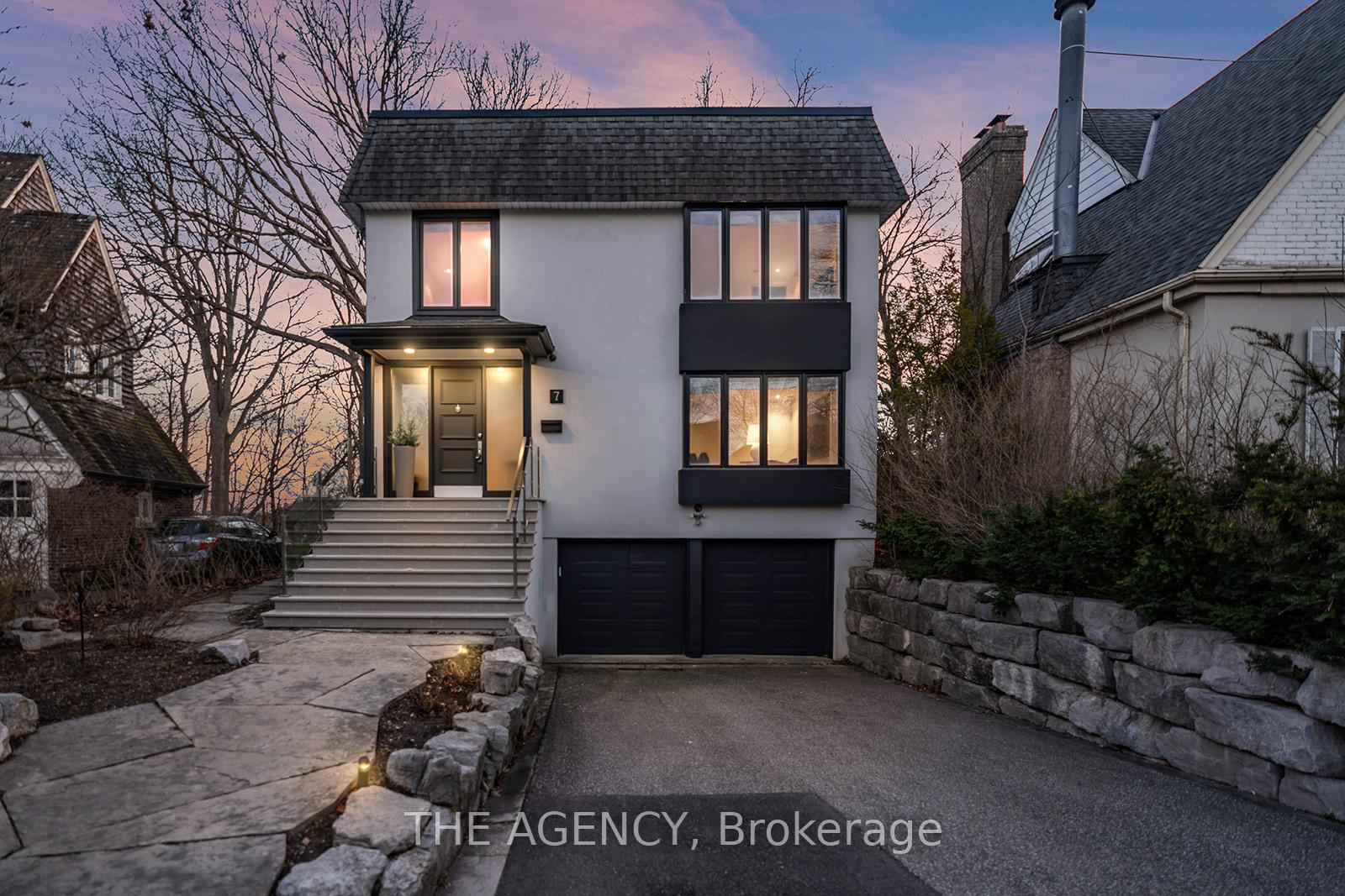 7-douglas-crescent-east-york-ontario-c12124952
