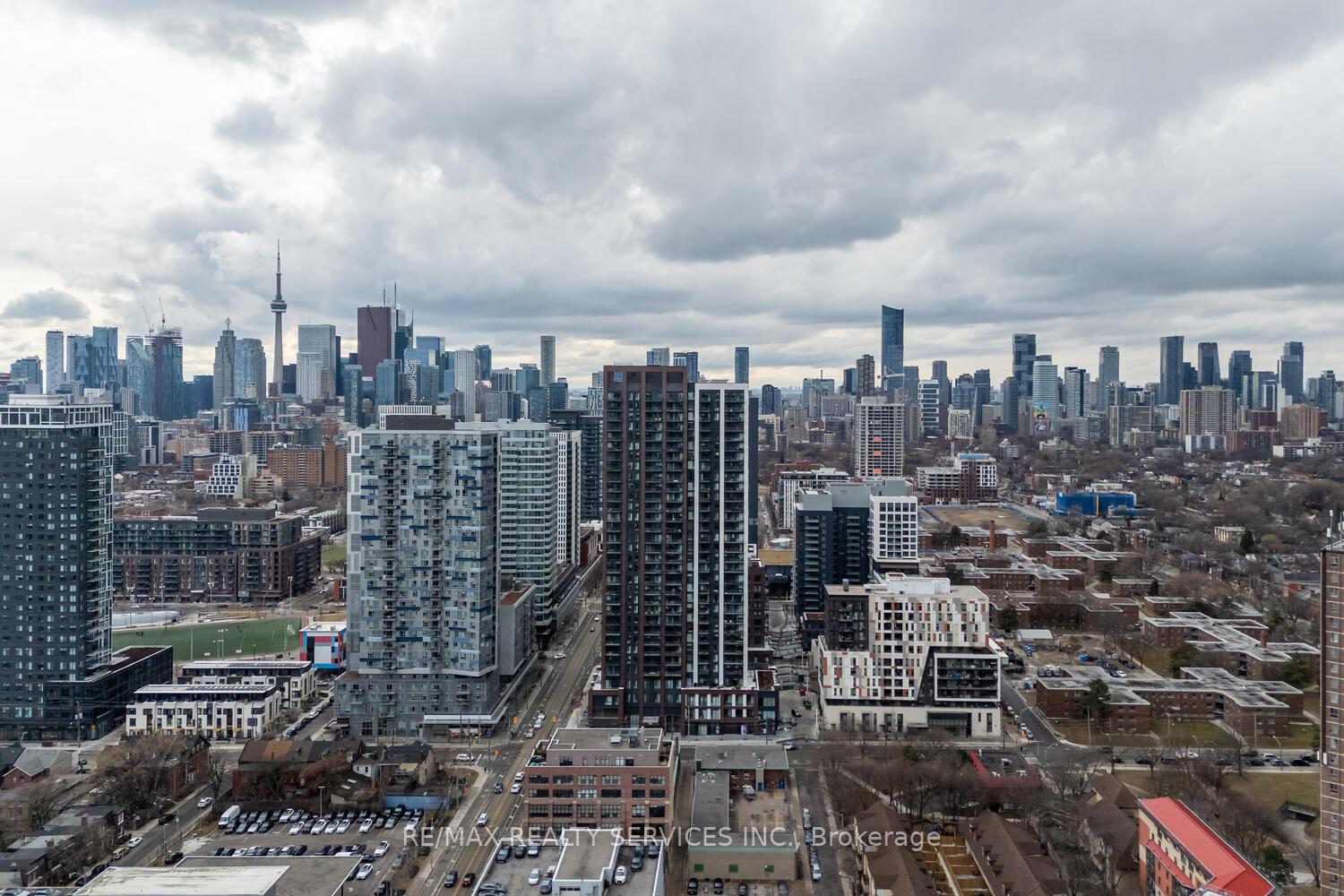 130-river-street-toronto-ontario-c12125118