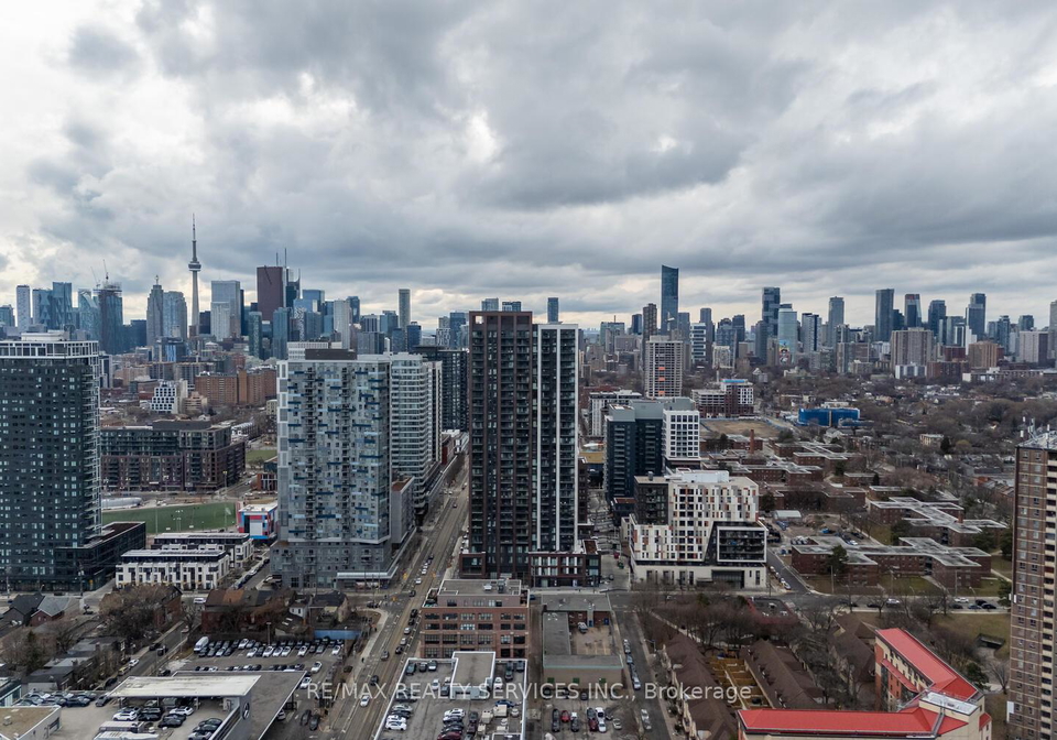 130-river-street-toronto-ontario-c12125118