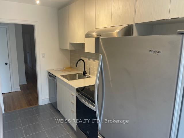517-eglinton-avenue-w-toronto-ontario-c12125460