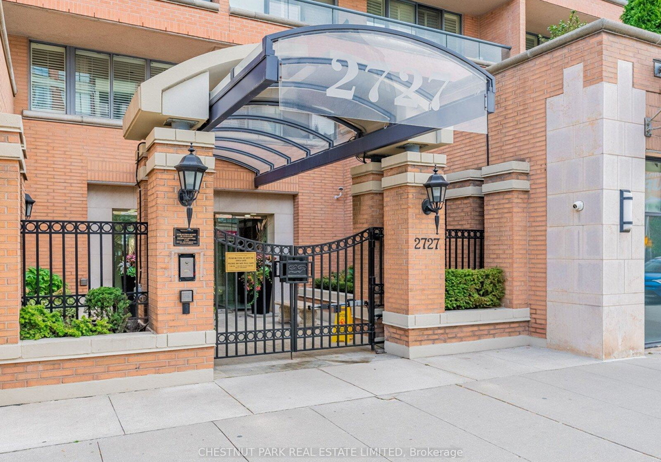 2727-yonge-street-toronto-ontario-c12126845