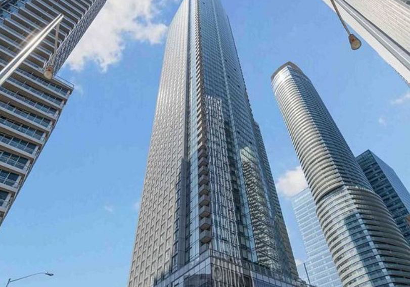 10-york-street-e-toronto-ontario-c12126879