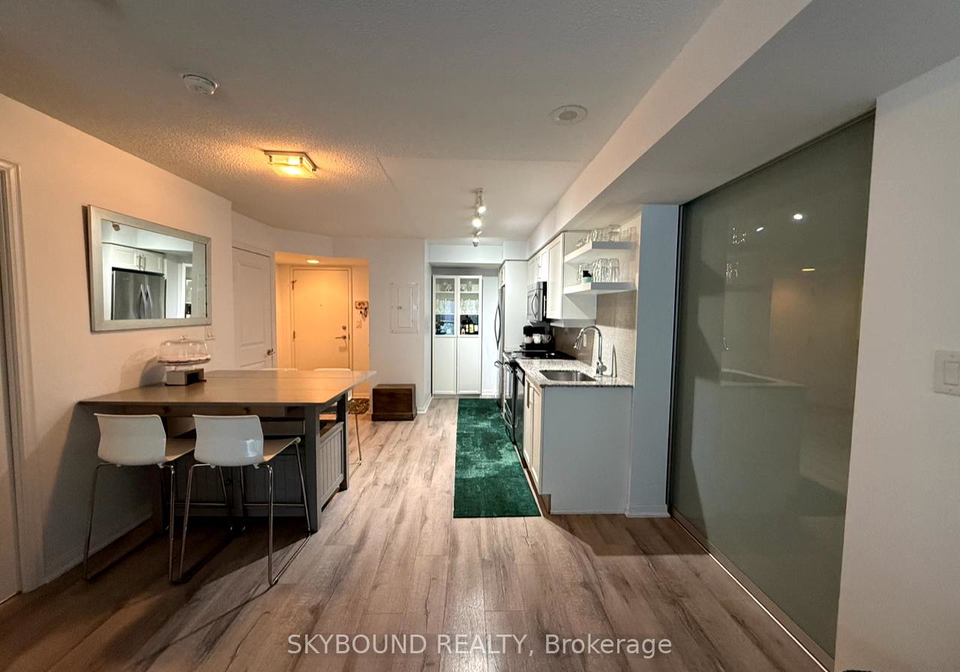 400-adelaide-street-e-toronto-ontario-c12127734