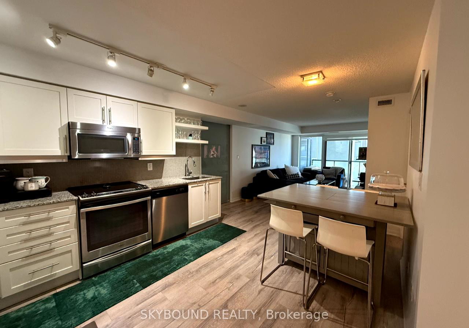 400-adelaide-street-e-toronto-ontario-c12127734