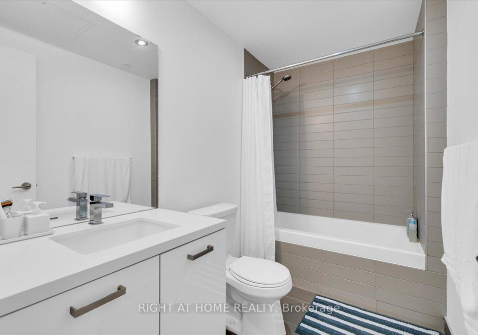 11-charlotte-street-toronto-ontario-c12128421