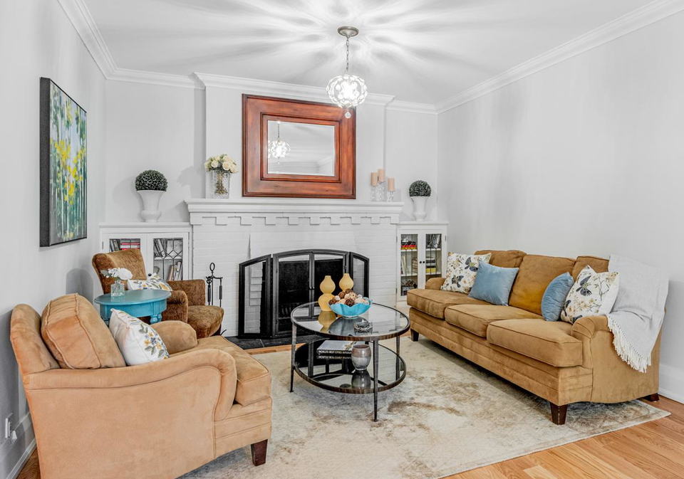 20-glengrove-avenue-e-toronto-ontario-c12128667