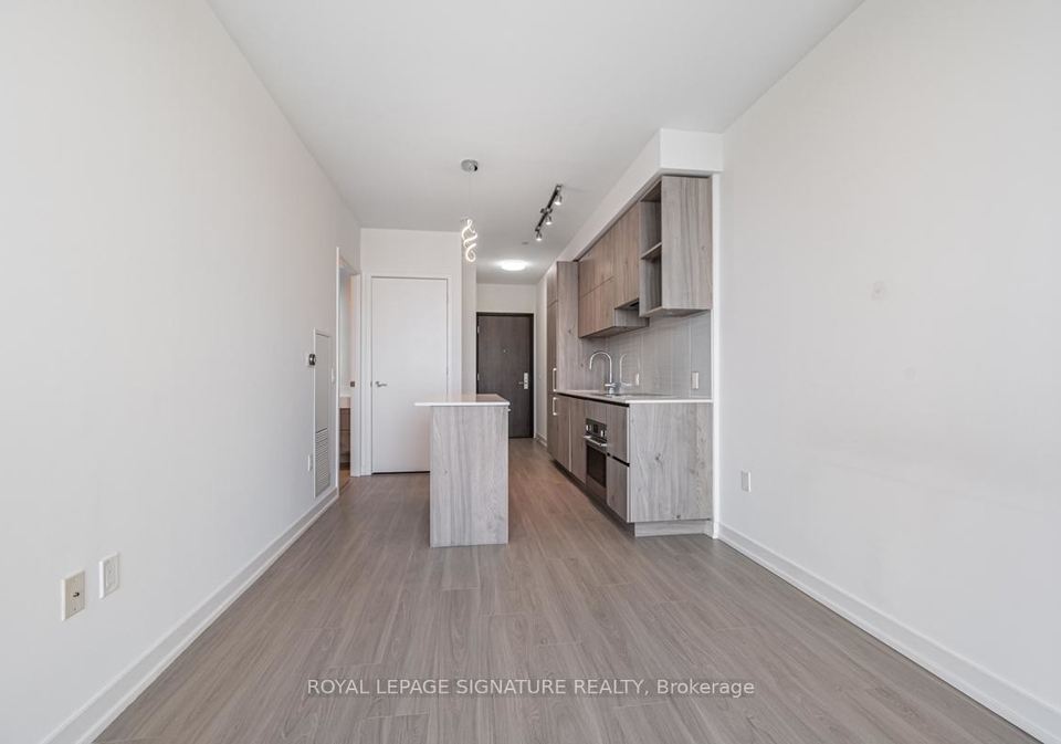 1-yorkville-avenue-toronto-ontario-c12128875