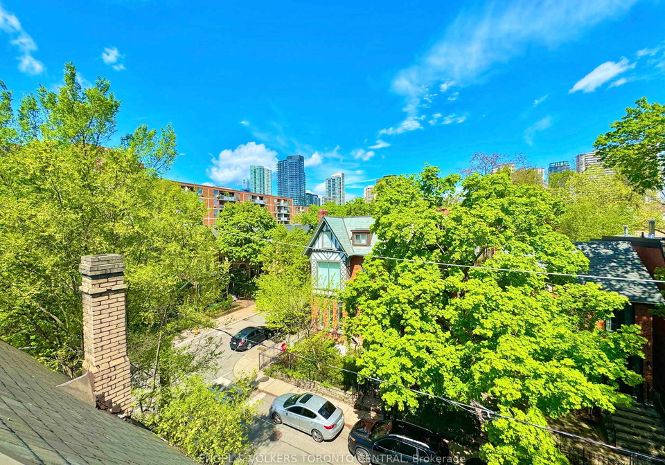 48-street-toronto-ontario-c12130045