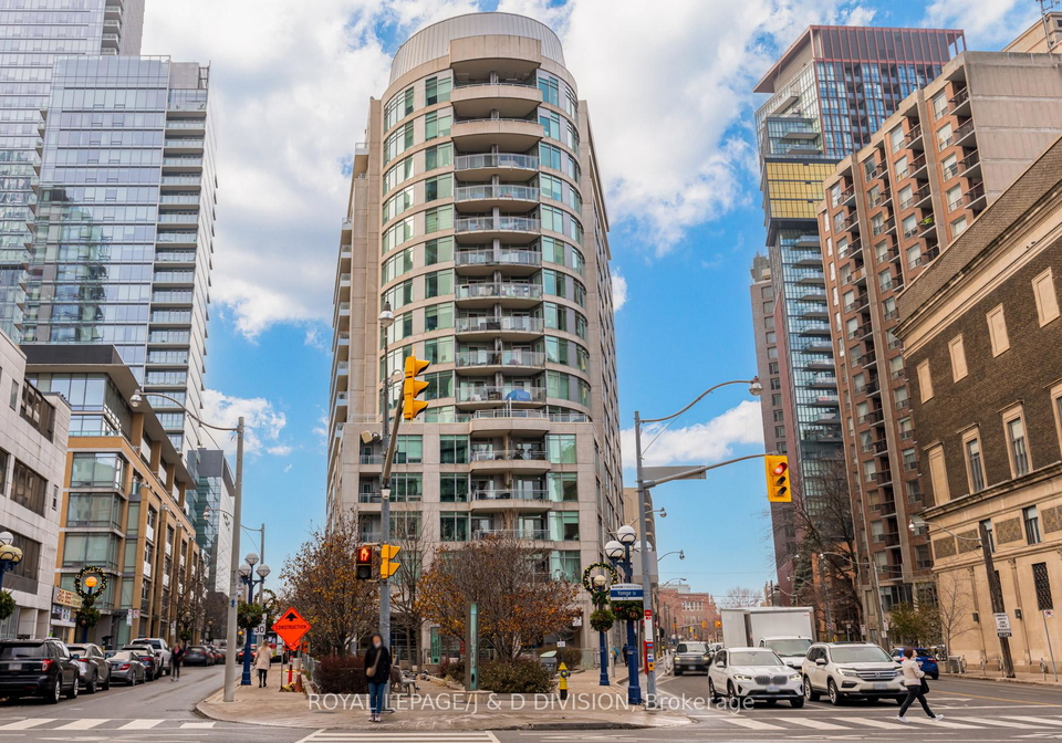 8-scollard-street-toronto-ontario-c12130049