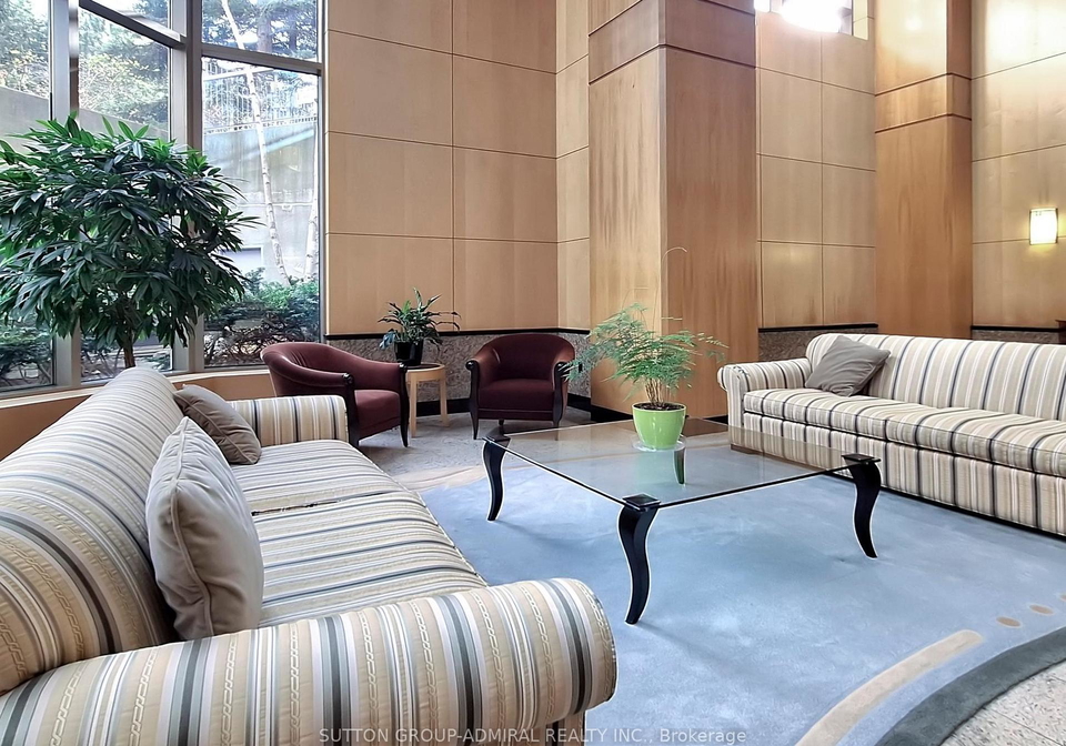 89-skymark-drive-north-york-ontario-c12130528