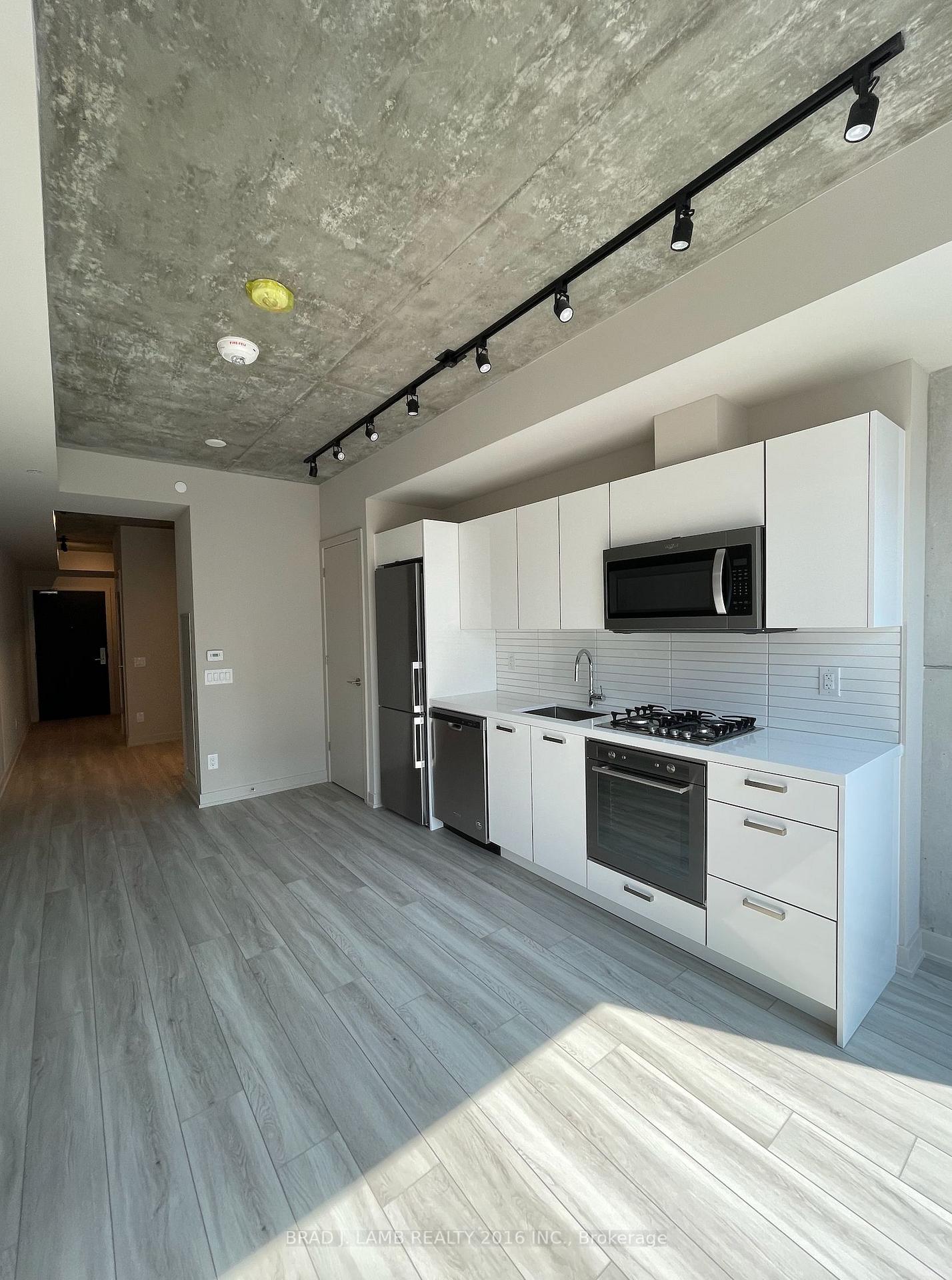 458-richmond-street-w-toronto-ontario-c12130612