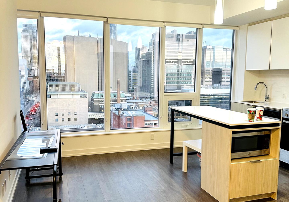 203-college-street-toronto-ontario-c12131515