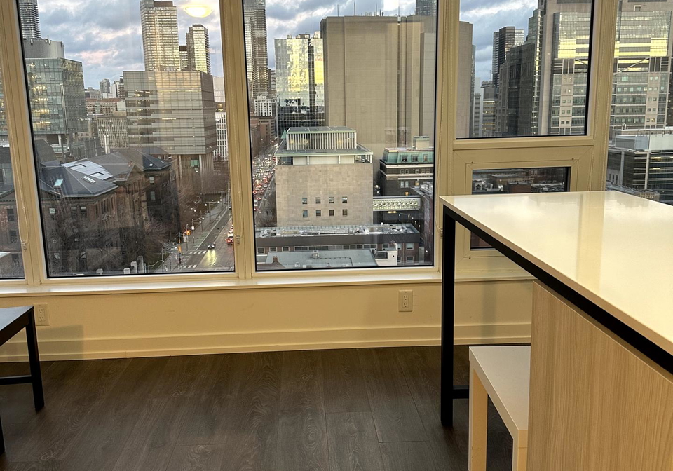 203-college-street-toronto-ontario-c12131515
