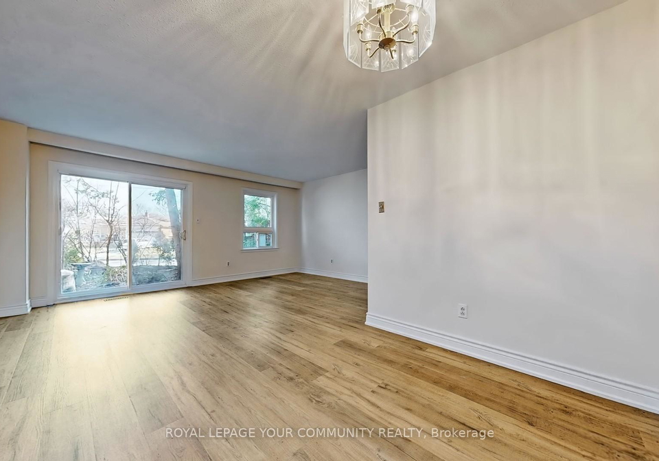 551-steeles-avenue-w-toronto-ontario-c12132223