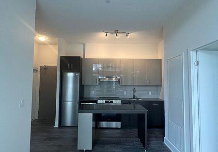 188-fairview-mall-drive-north-york-ontario-c12132232
