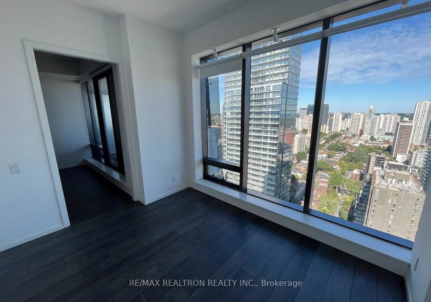 5-st-joseph-avenue-toronto-ontario-c12132376