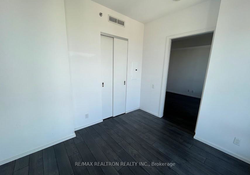 5-st-joseph-avenue-toronto-ontario-c12132376
