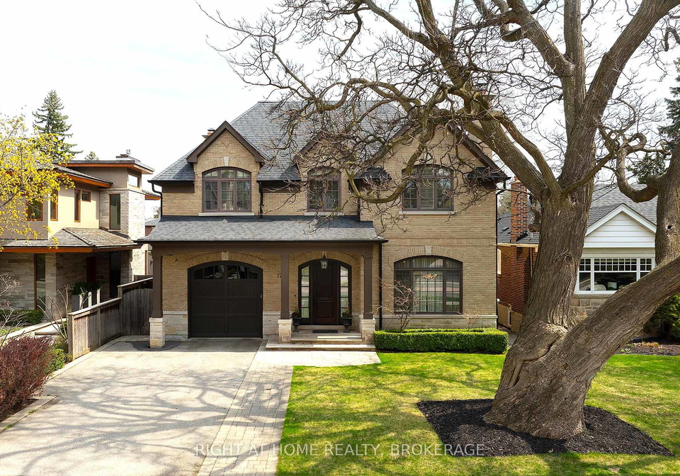 179-yonge-boulevard-toronto-ontario-c12132586