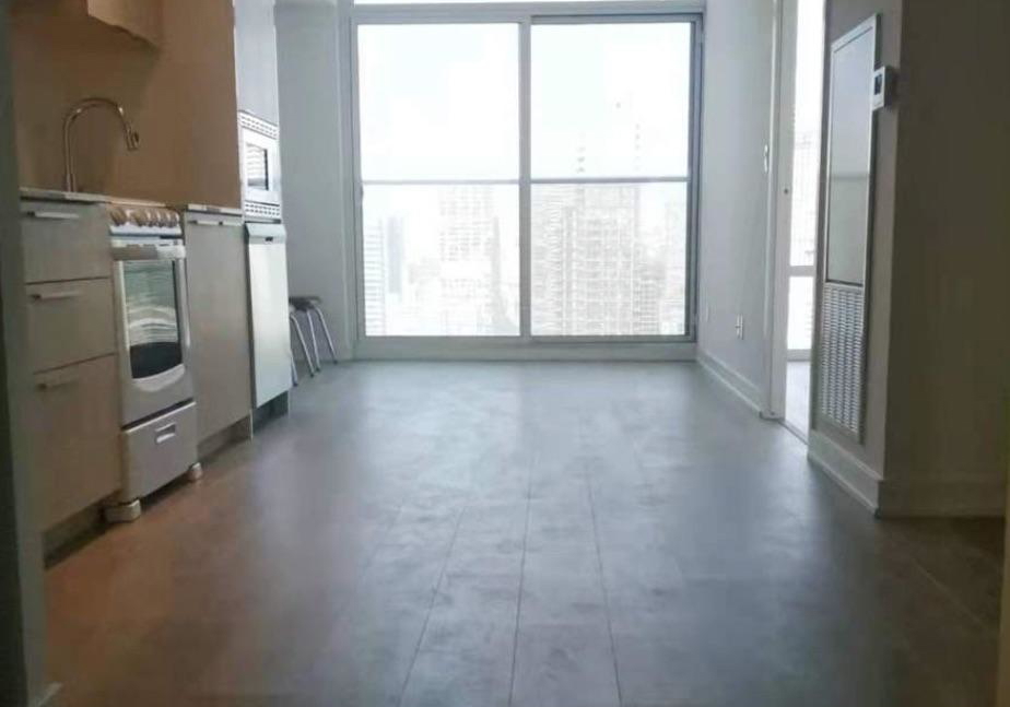 501-yonge-street-toronto-ontario-c12133013