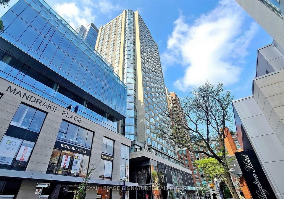 155-yorkville-avenue-toronto-ontario-c12133442