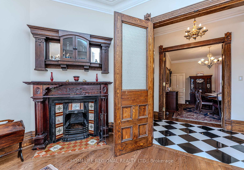236-dovercourt-road-toronto-ontario-c12134016